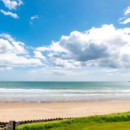 Villa Beautiful 5-bed In Waterford