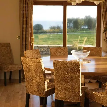 فيلة 5 Bed - Sleeps 10 - Hot Tub - Country Views واتيرفورد