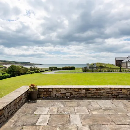 Beautiful 5-bed In *