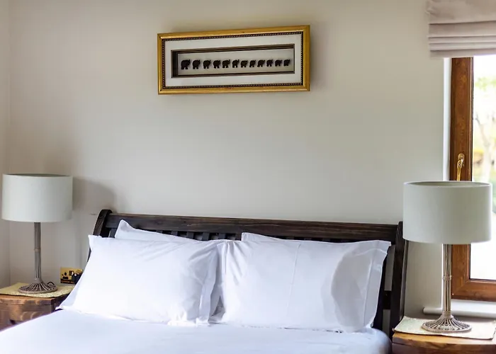 5 Bed - Sleeps 10 - Hot Tub - Country Views 빌라 *